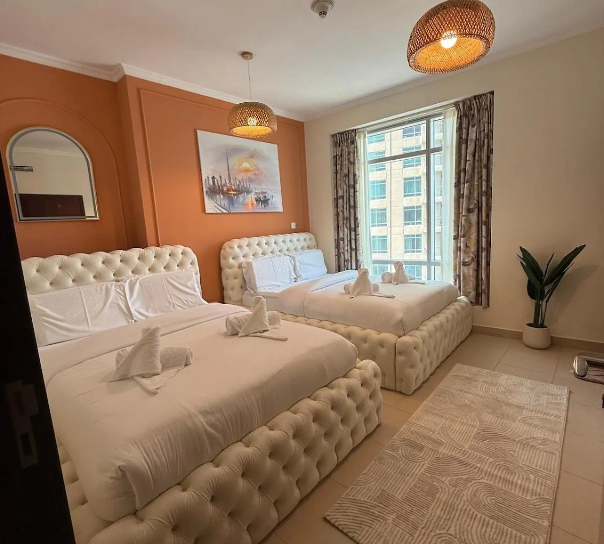 Serene Cozy 2Br Near Burj Khalifa Dubai Apartment
