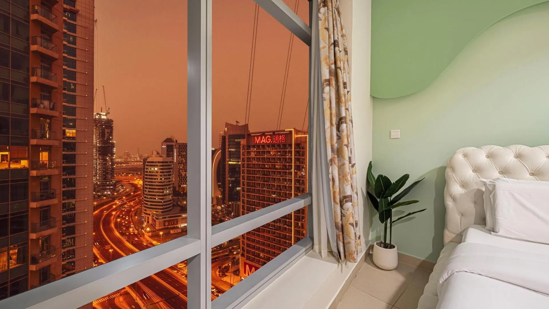 Serene Cozy 2Br Near Burj Khalifa Dubai 0*,  United Arab Emirates