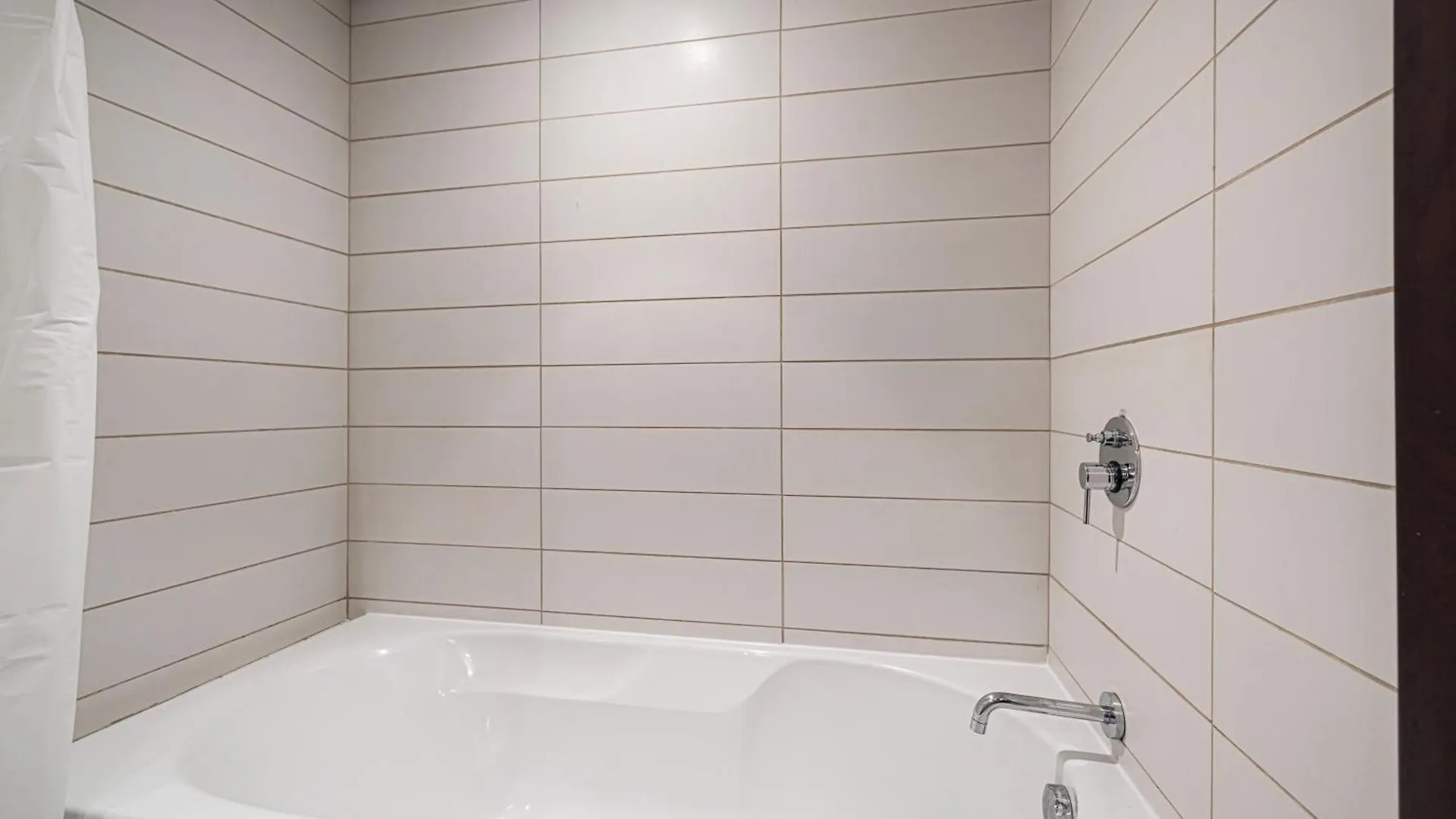 Serene Cozy 2Br Near Burj Khalifa Dubai