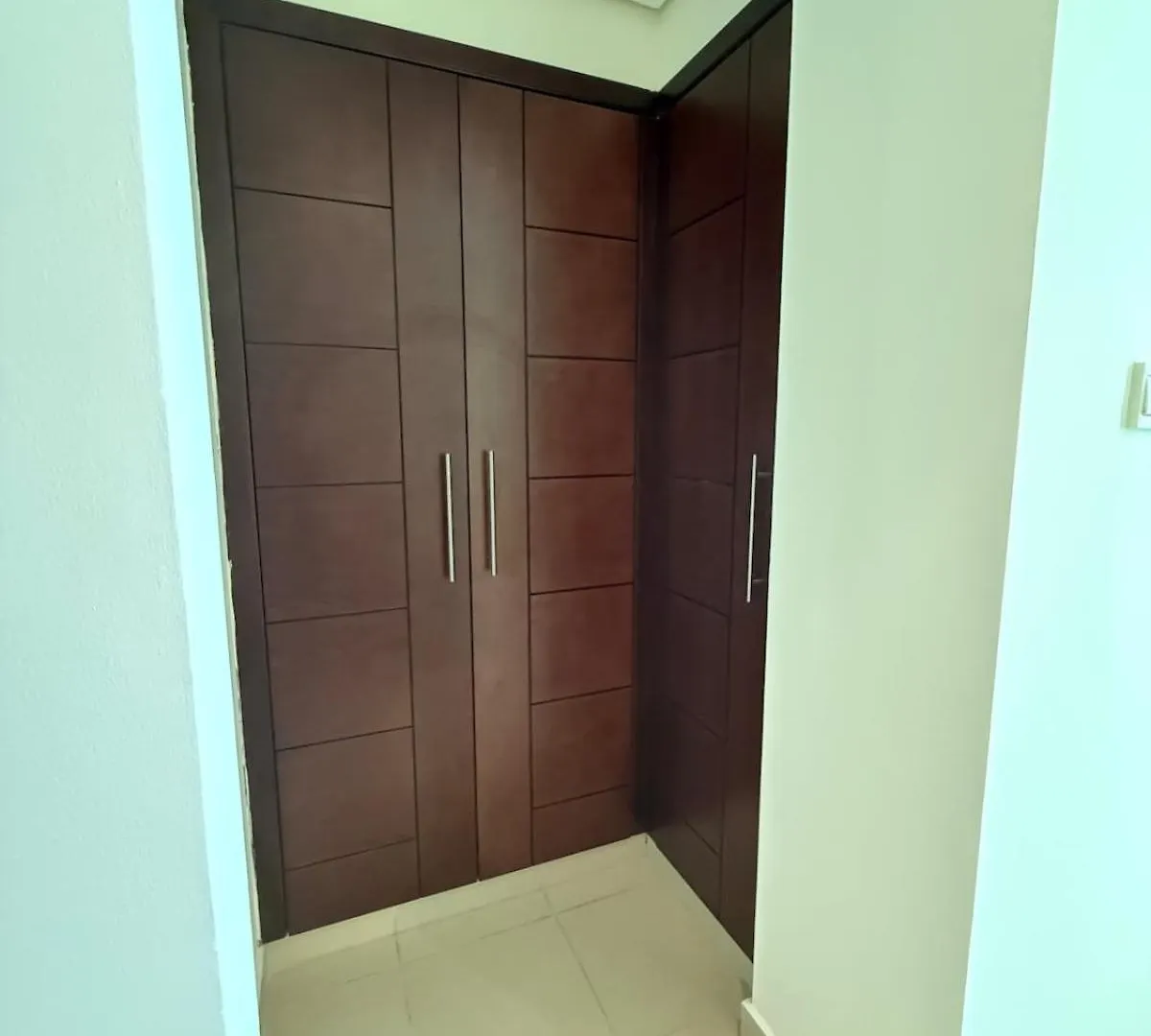 Serene Cozy 2Br Near Burj Khalifa 迪拜 阿拉伯联合酋长国