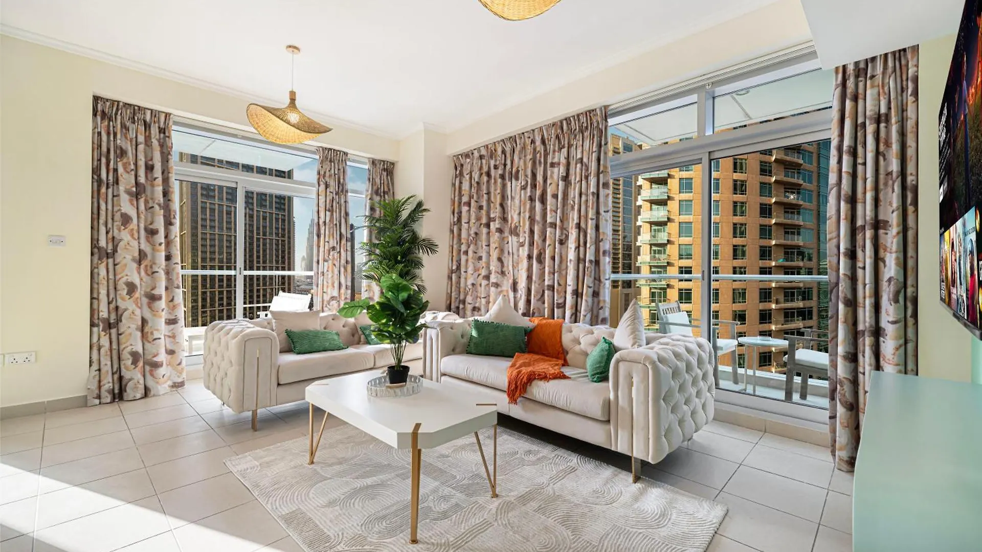 Serene Cozy 2Br Near Burj Khalifa 迪拜 公寓