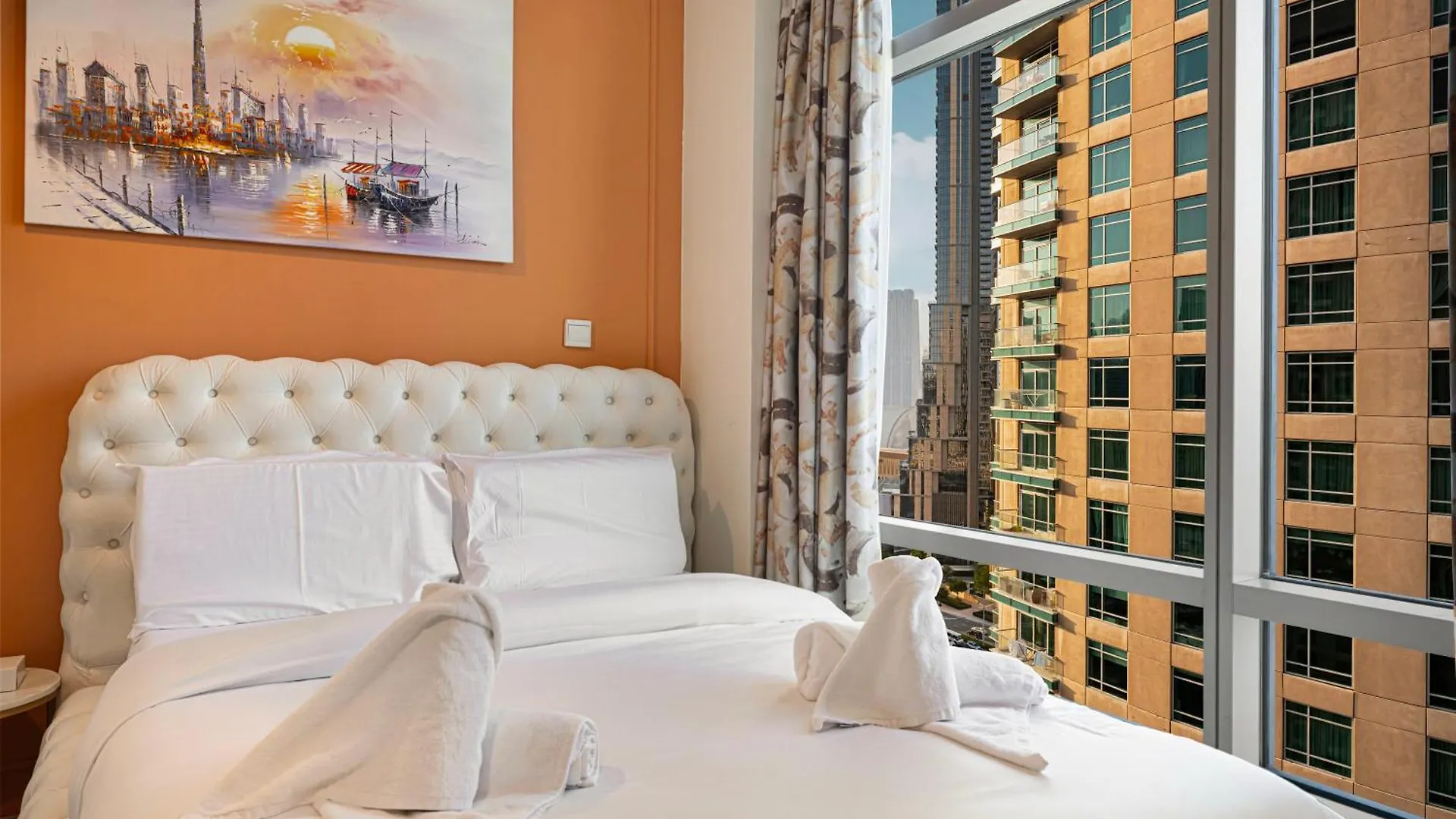 Serene Cozy 2Br Near Burj Khalifa 迪拜