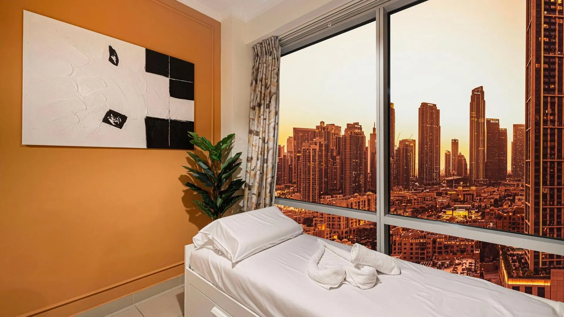 Serene Cozy 2Br Near Burj Khalifa 迪拜 公寓